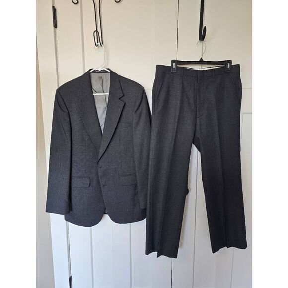 Stafford Suit Men's Gray Sz 39R - Picture 1 of 12